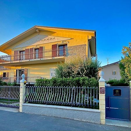 Villa Elena Desenzano del Garda Exteriér fotografie