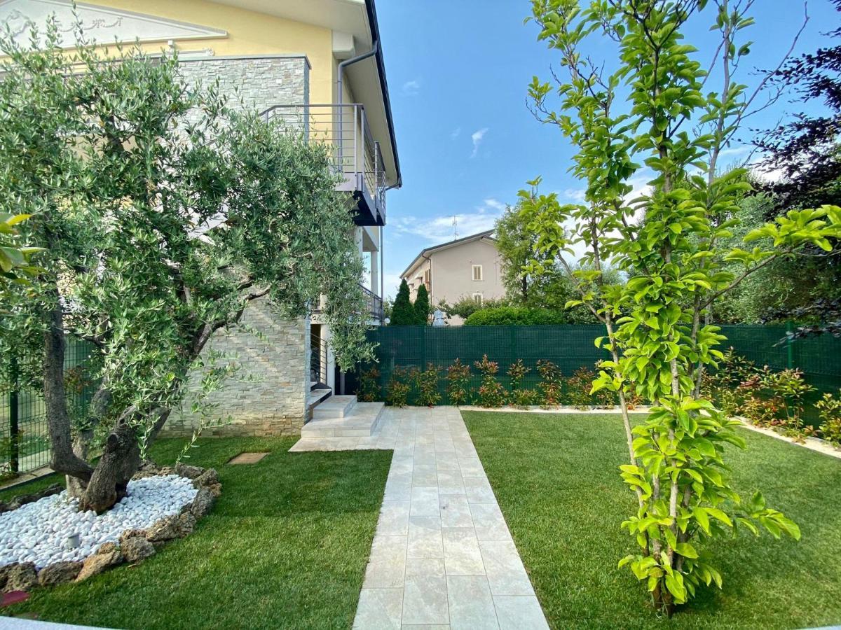 Villa Elena Desenzano del Garda Exteriér fotografie